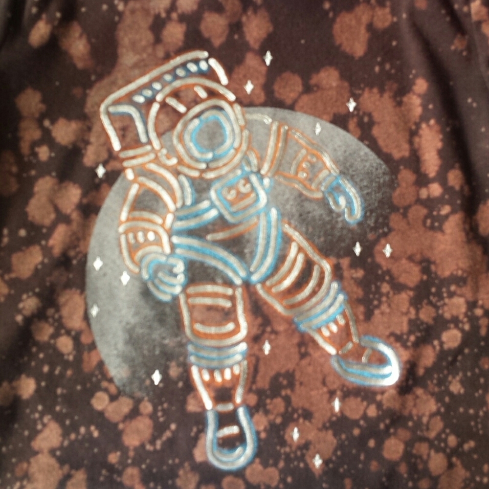 Host Pick NWT Upcycled Boys Hand Bleached Space Astronaut Longsleeve T-Shirt 4-5 - Picture 2 of 5